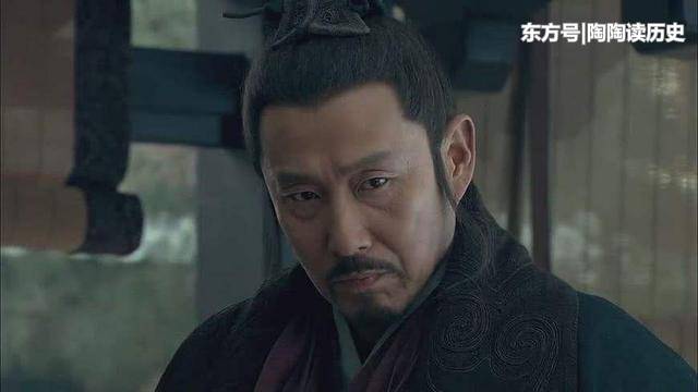 BJL平台集团_大乌龟拍摄赞助商定妆照花絮：全员比心